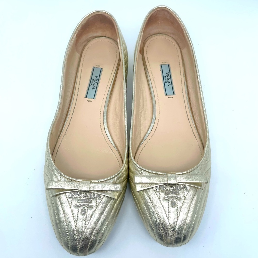 Prada Pale Gold Quilted Leather Logo Embellished Bowtie Ballerina Flats Eu 38.5